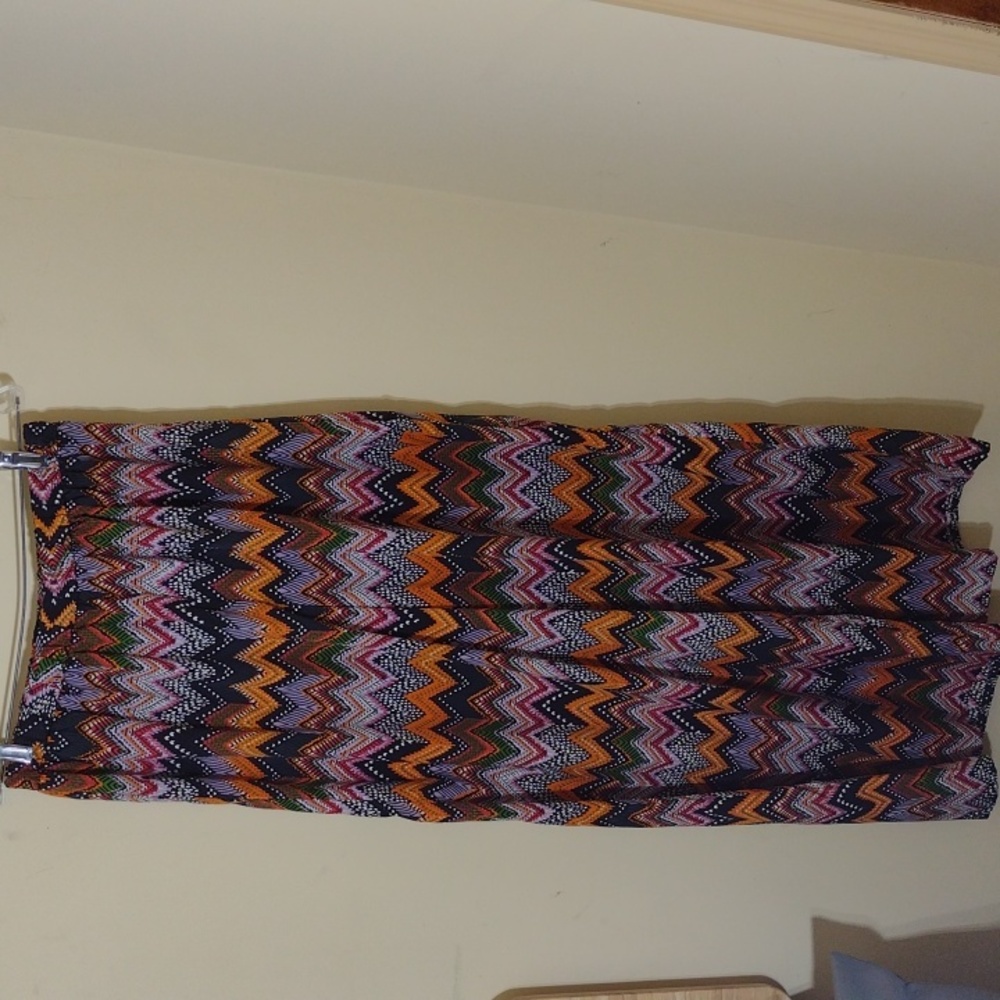 Funky Fresh, Kooky & Silky Chevron Pants!!
